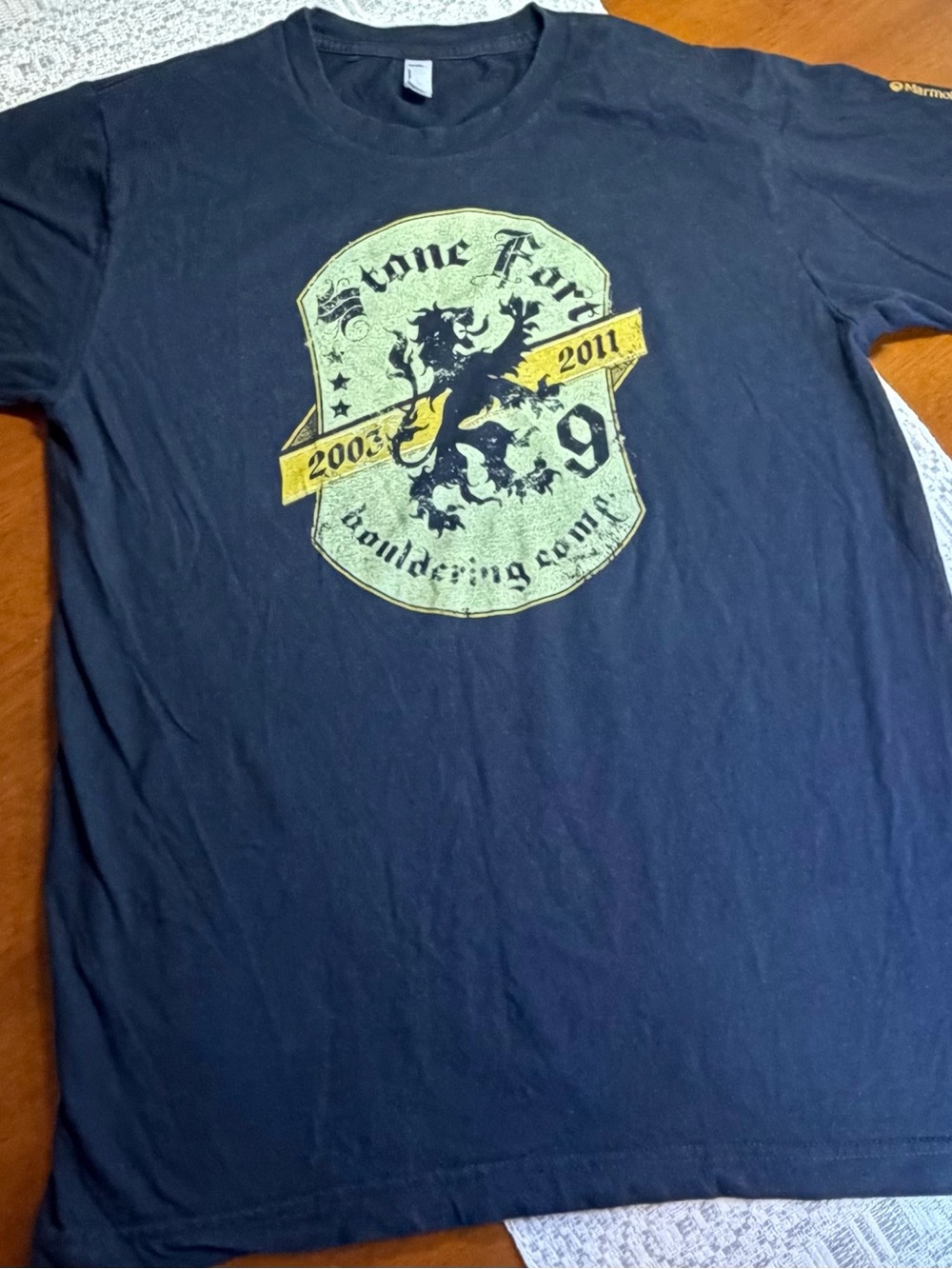 Men’s American Apparel Stone Fort 2003-2011 Black Graphic Tee
